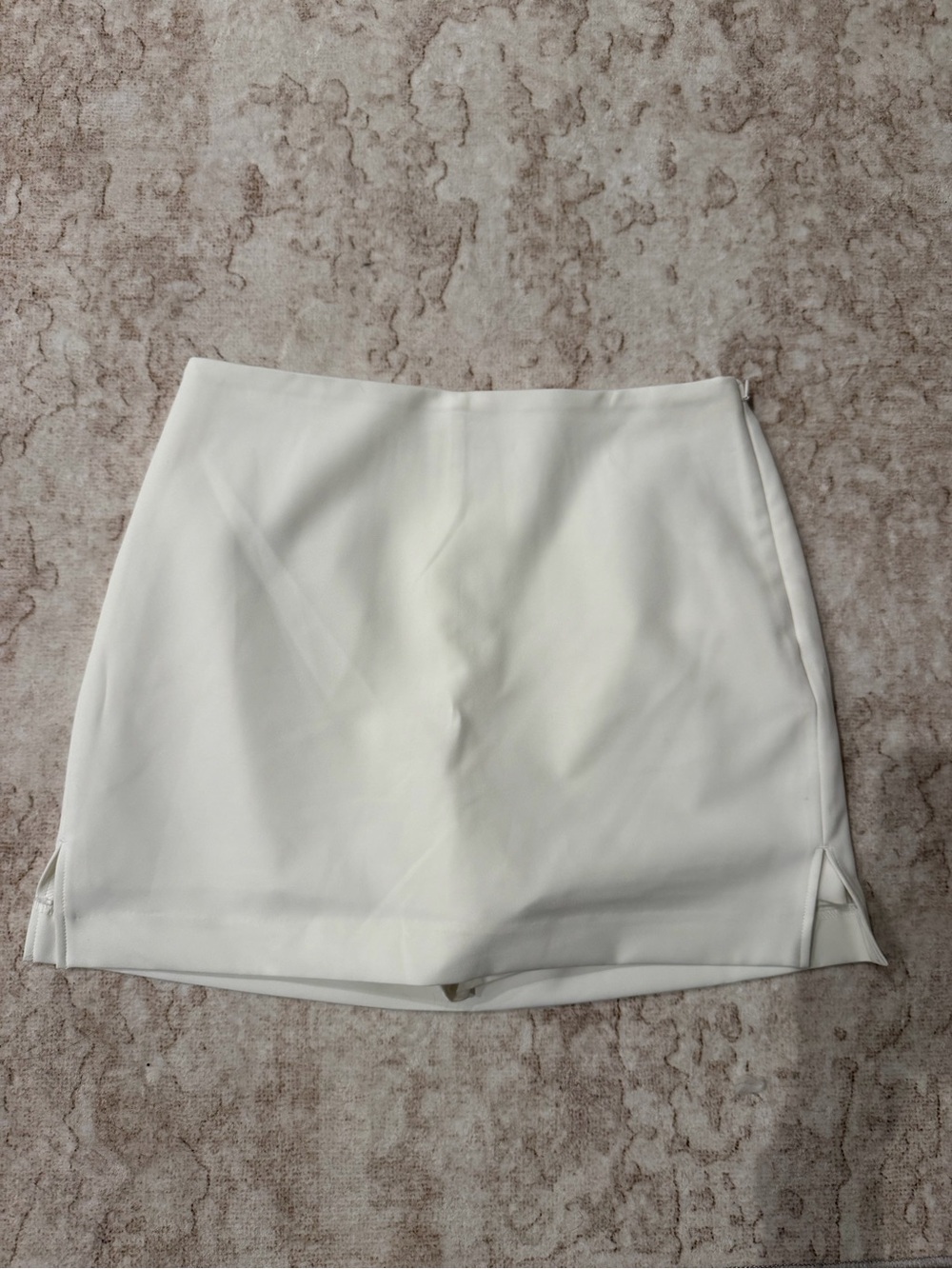 Express White Mini Skort